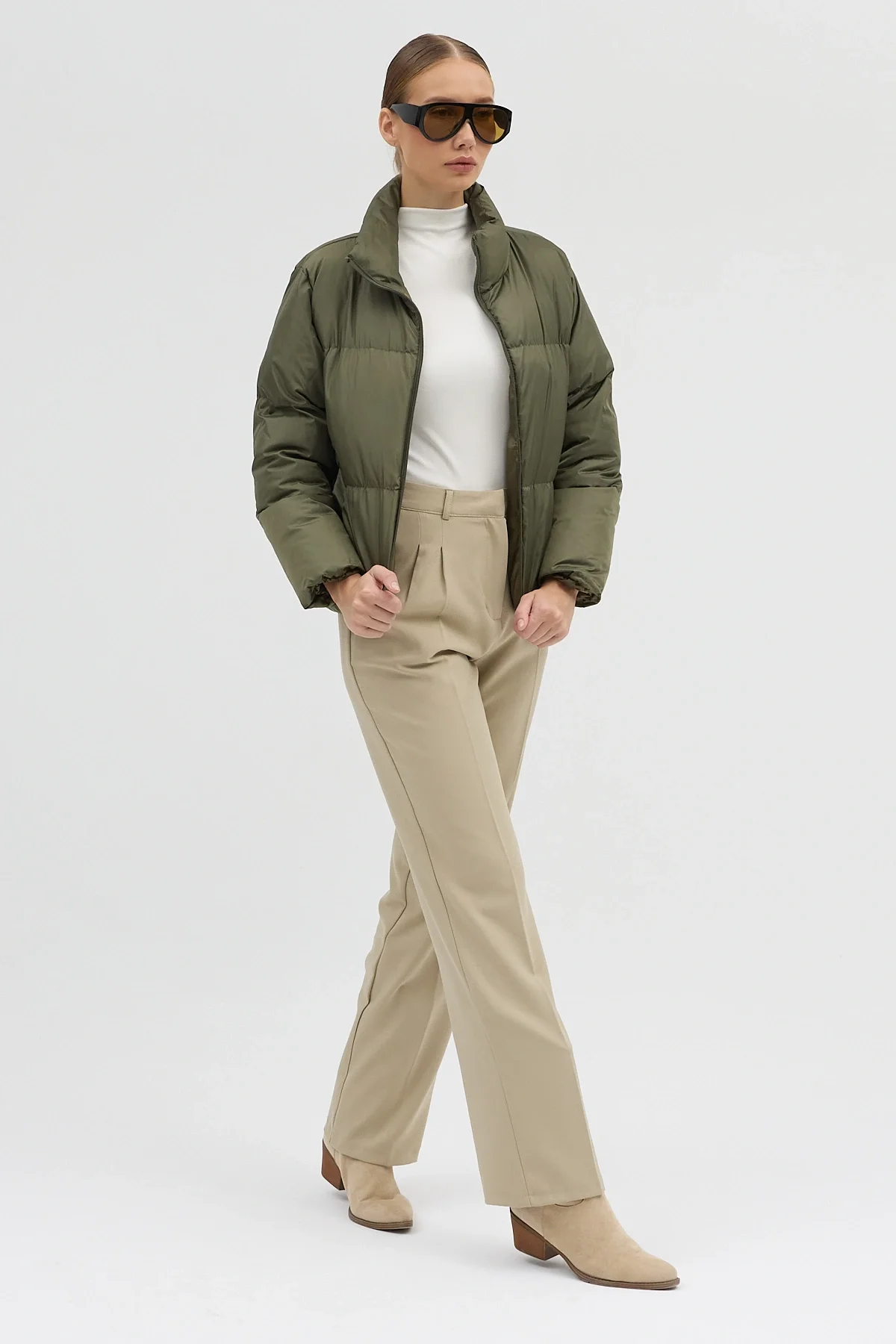 Kadın Haki Fermuarlı Astarlı Kısa Şişme Mont