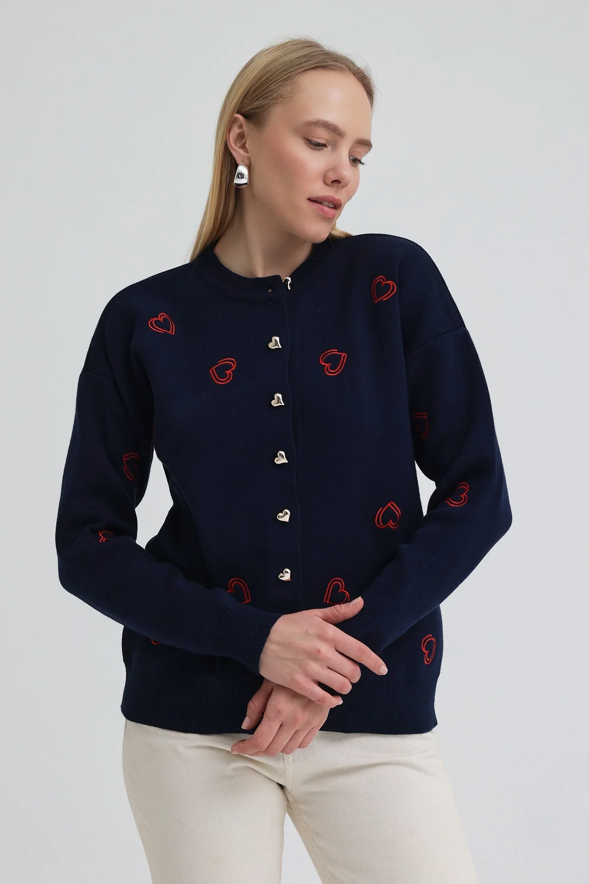 Kadın Kalp Nakışlı Şık Düğmeli Triko Hırka Lacivert