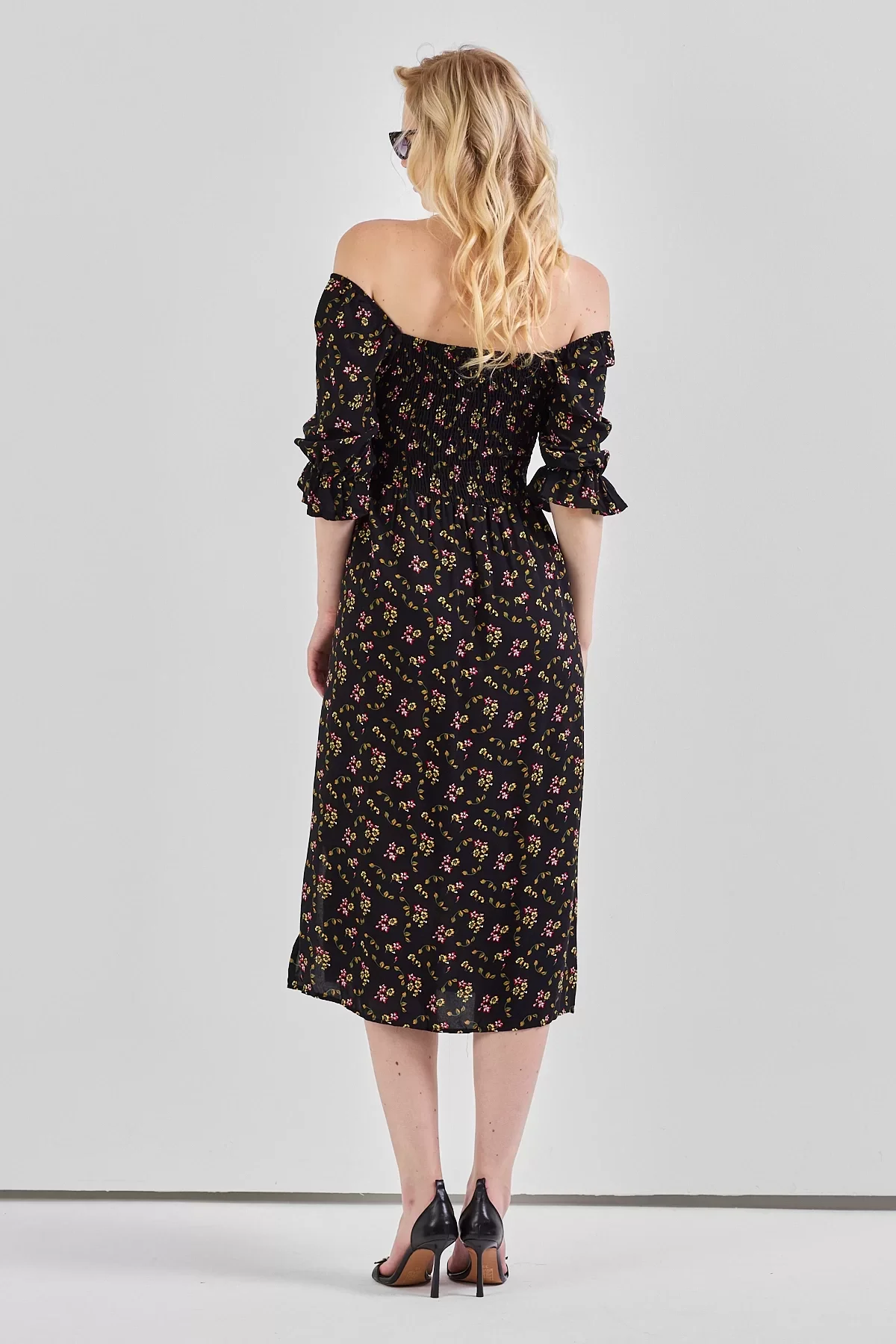 Kadın Kare Yaka Gipeli Desenli Viskon Elbise Siyah