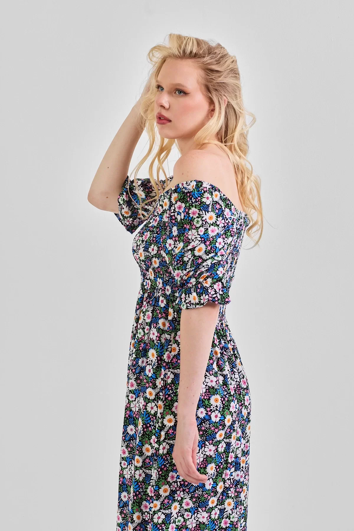 Kadın Kare Yaka Gipeli Desenli Viskon Elbise Yeşil