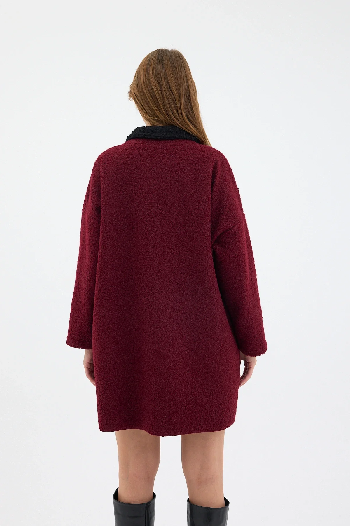 Kadın Oversize Siyah Yakalı Çift Düğmeli Teddy Kaban - Bordo