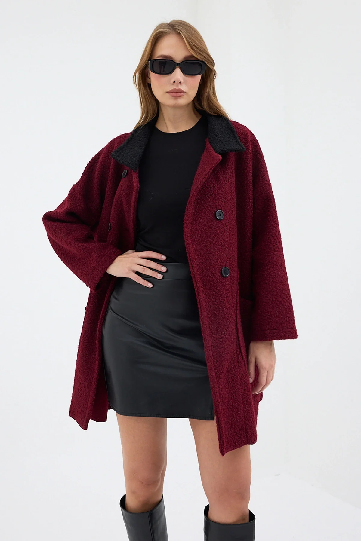 Kadın Oversize Siyah Yakalı Çift Düğmeli Teddy Kaban - Bordo