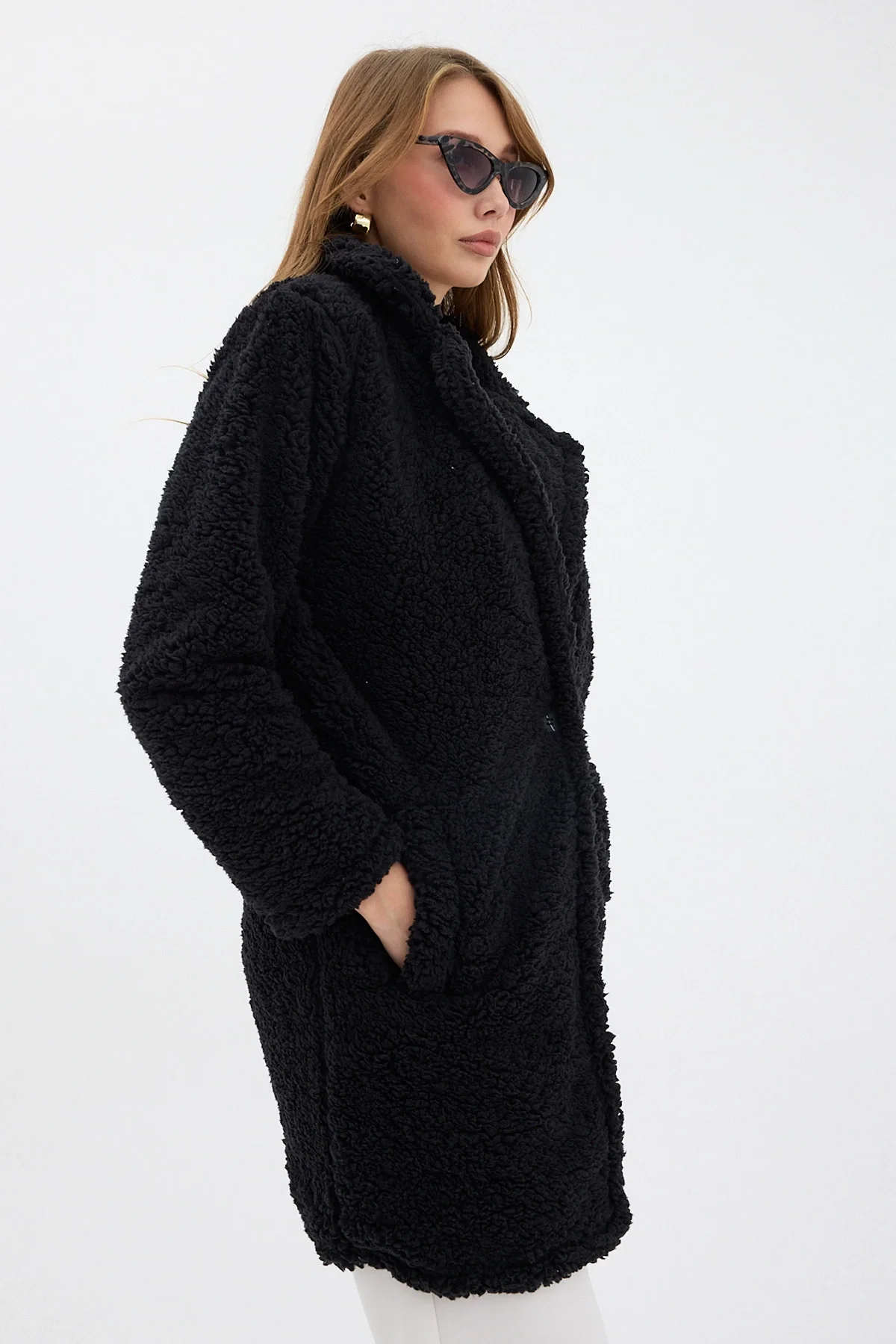 Kadın Siyah Tek Düğmeli Çift Cepli Astarlı Buklet Kaban