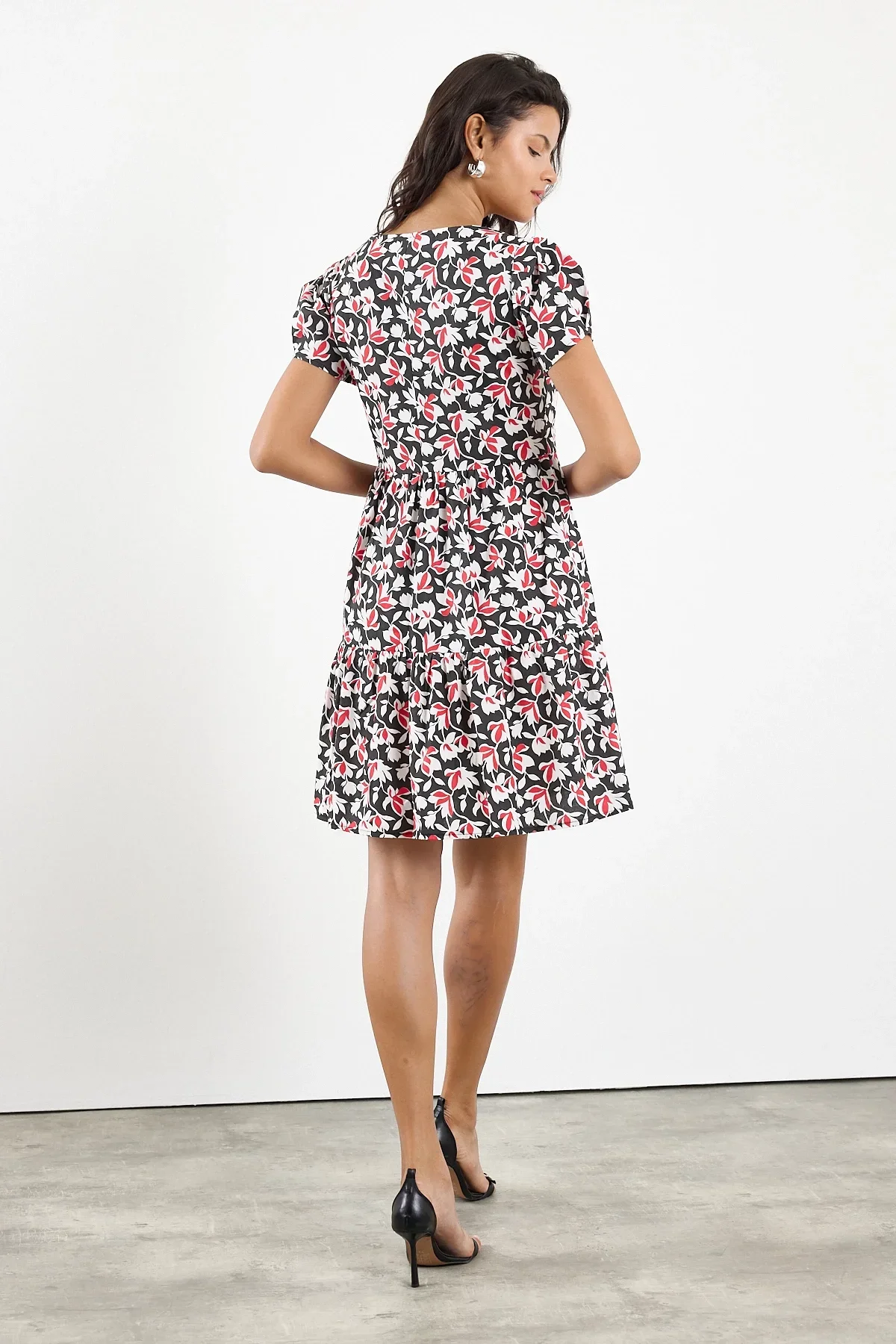 Kadın kare Yaka büzgü Detaylı Mini Elbise 4447/95