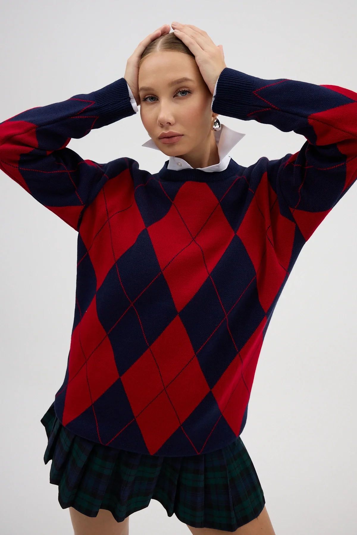 Kırmızı Lacivert Baklava Desenli Yarım Balıkçı Yaka Oversize Triko Kazak