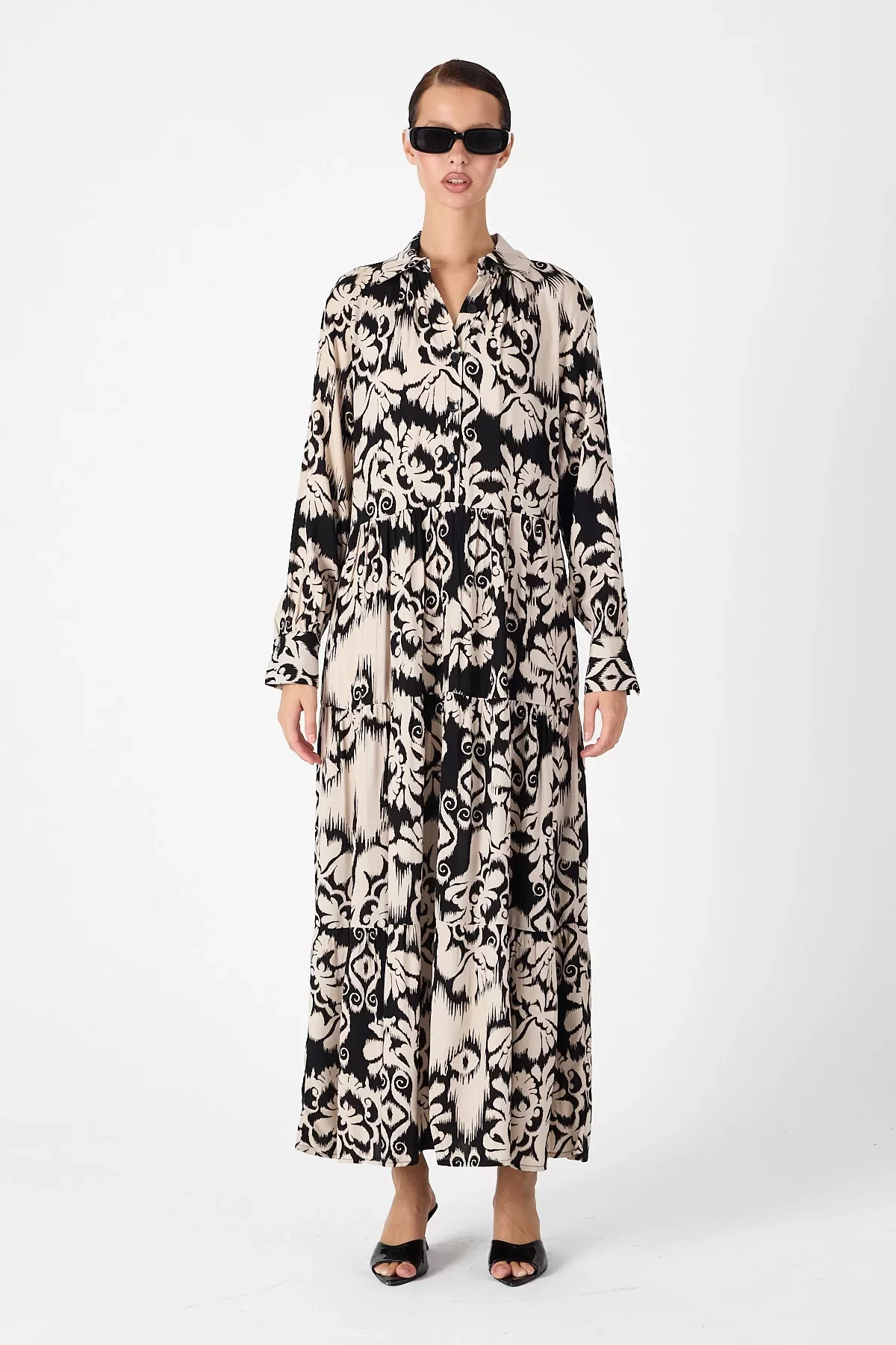 Otantik Desenli Elbise - Siyah