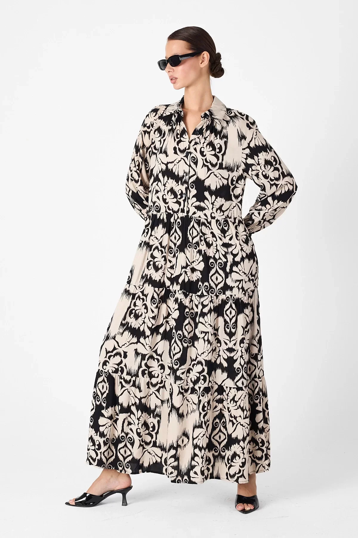 Otantik Desenli Elbise - Siyah