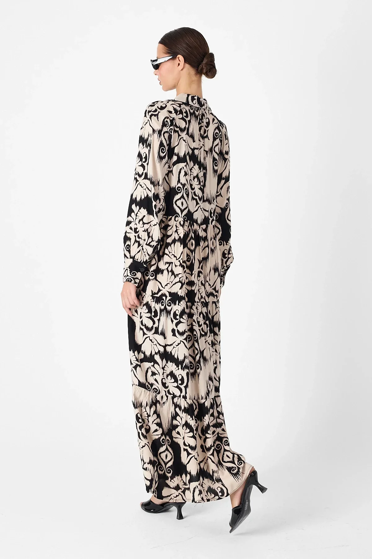 Otantik Desenli Elbise - Siyah