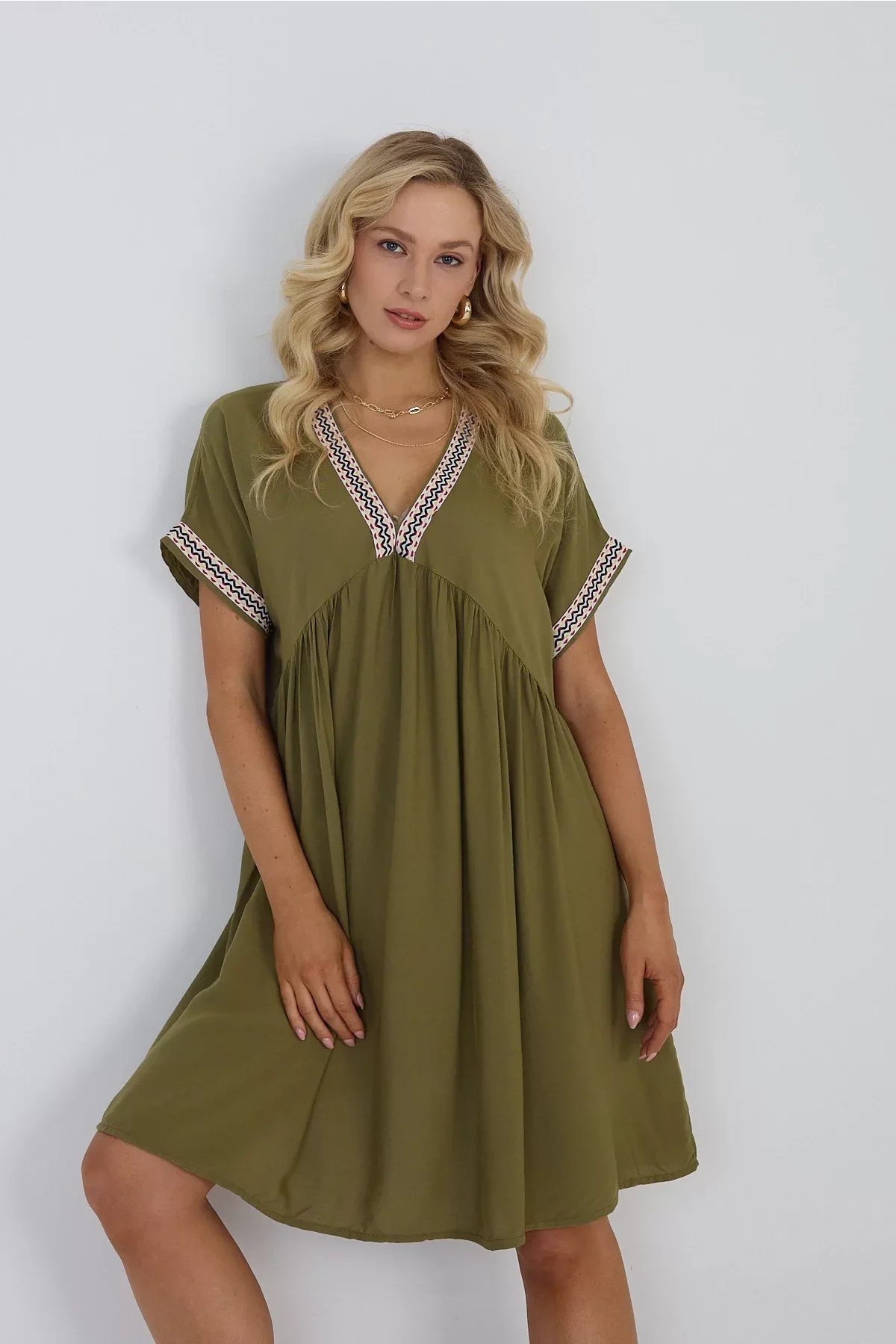 Yeşil Viskon Elbise – Yazın Vazgeçilmezi