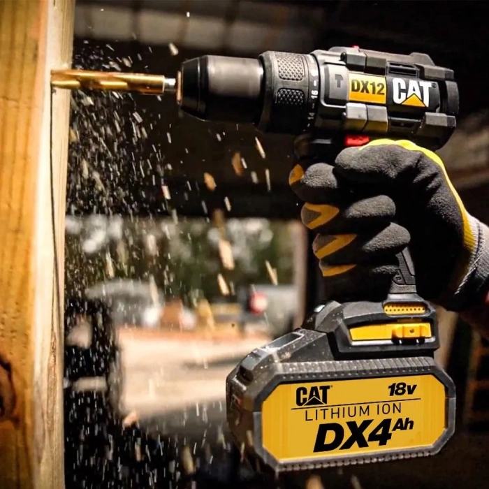 CAT DX12.2 18Volt/4.0Ah Li-ion Çift Akülü Kömürsüz Profesyonel Şarjlı Darbeli Matkap