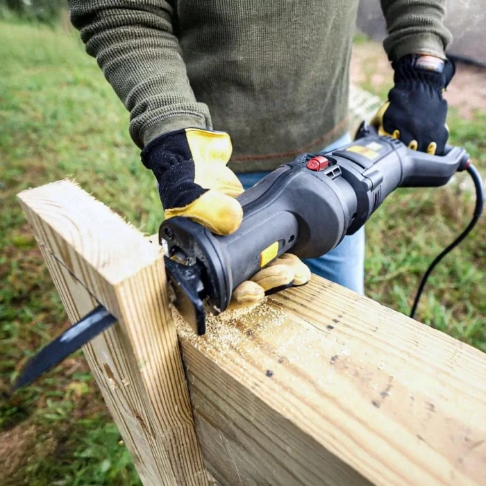 CAT DX5120 1200Watt Profesyonel Tilki Kuyruğu Testere