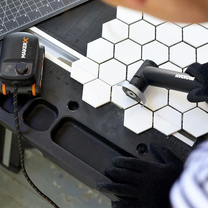 WORX WX990 MAKERX 20Volt 2.0Ah. Kömürsüz Profesyonel Gravür + 50MM Açılı Avuç Taşlama Kombo Set + 39 Parça aksesuar