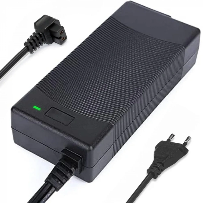 Coolist CLTACDC Kompresörlü Araç Buzdolapları İçin 220Volt/12Volt 6,0Ah Dönüştürücü Adaptör