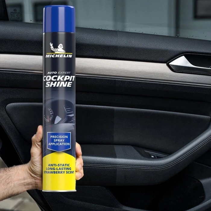Michelin MC34358 750ml Torpido ve Kokpit Parlatma ve Bakım Spreyi Çilek Aromalı