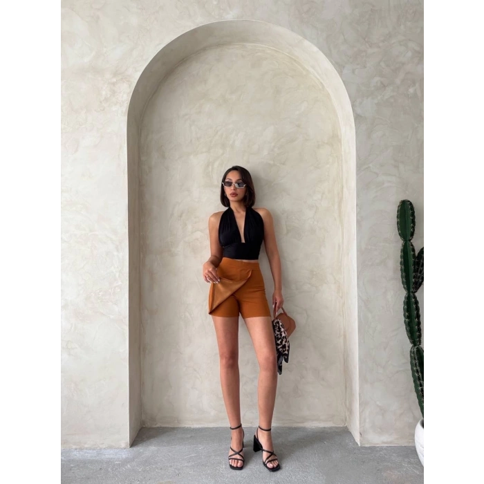 Kapaklı şort etek camel s208