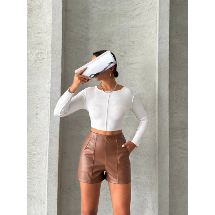 Parçalı cepli deri şort taba w26312