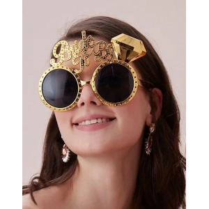 Altın Renk Bride To Be Yazılı Gelin Gözlüğü 15x10 Cm