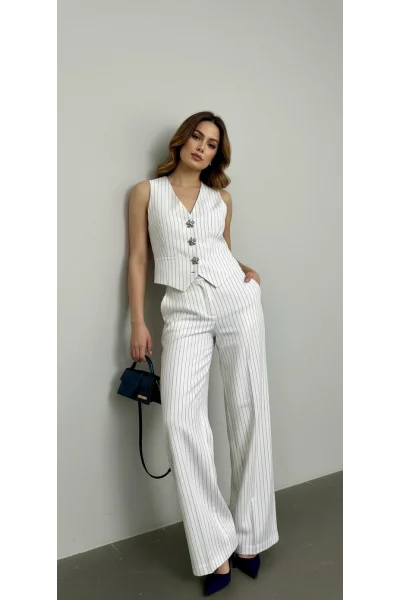 Mia Beyaz İkili Takım