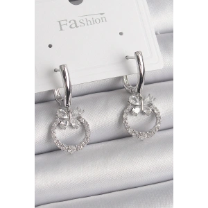 Pirinç Gümüş Renk Zirkon Taşlı Kelebek Figür Sallantı Detay Kadın Küpe