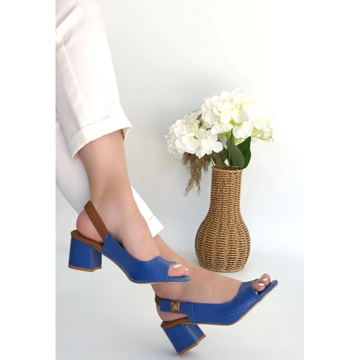 Alessi Mavi Rugan Topuklu Ayakkabı