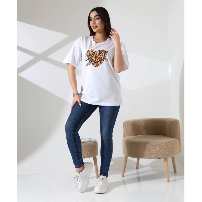 Leopar kalp baskılı tişört
