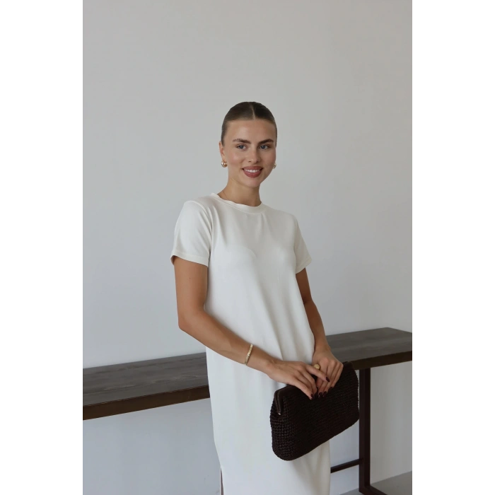 Modal yırtmaçlı elbise beyaz pt