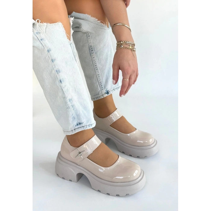 Siyat Bej Rugan Dolgu Topuk Oxford Ayakkabı