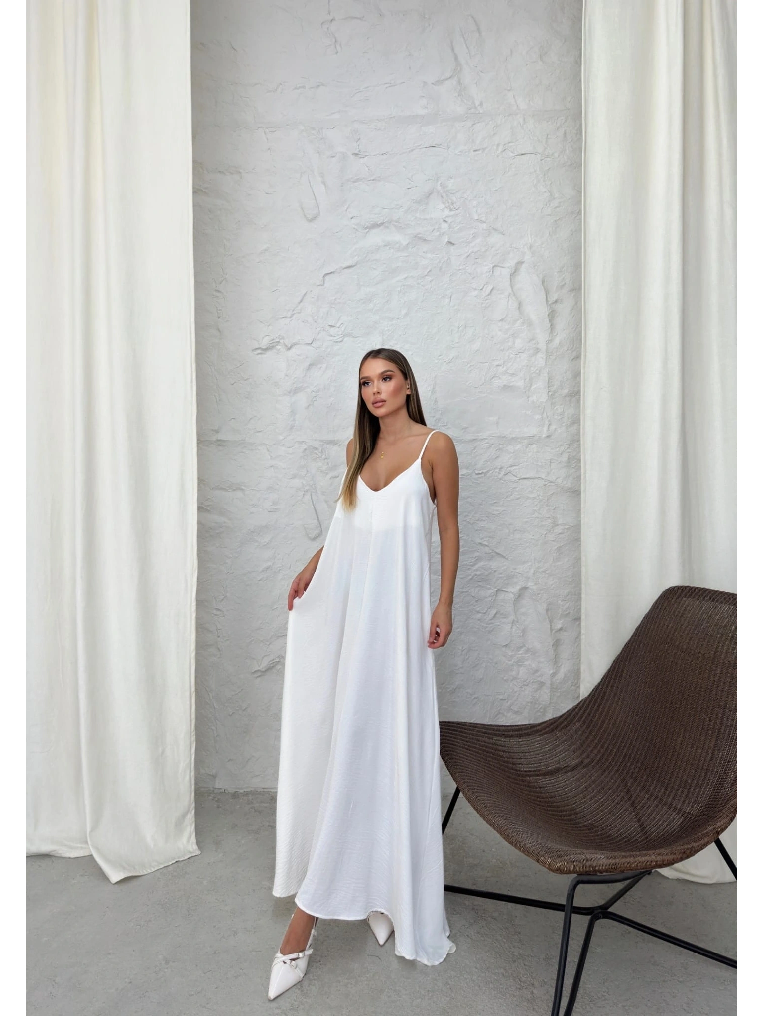 Aerobin uzun elbise beyaz pt