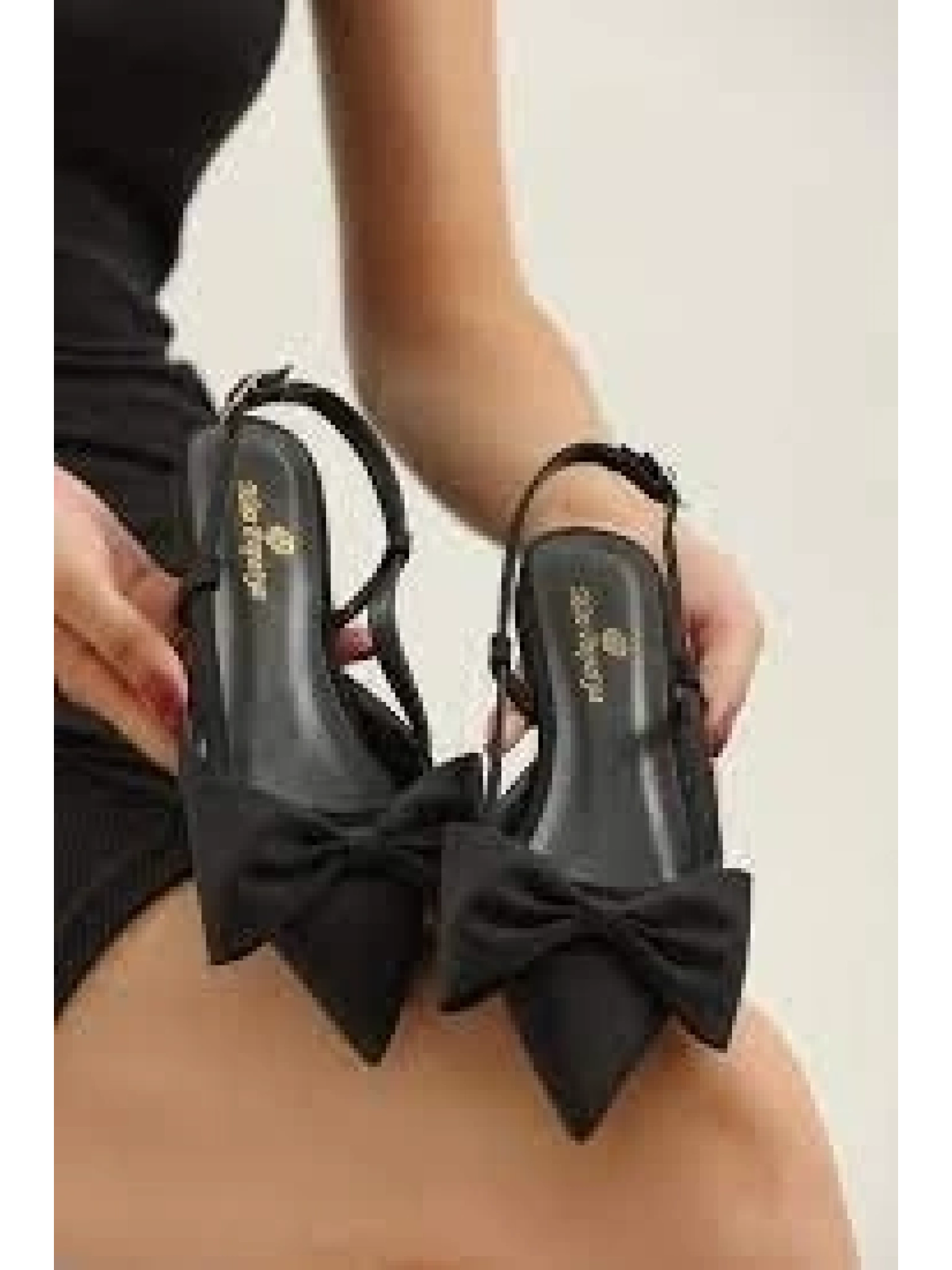 Cenya Siyah Saten Babet Ayakkabı