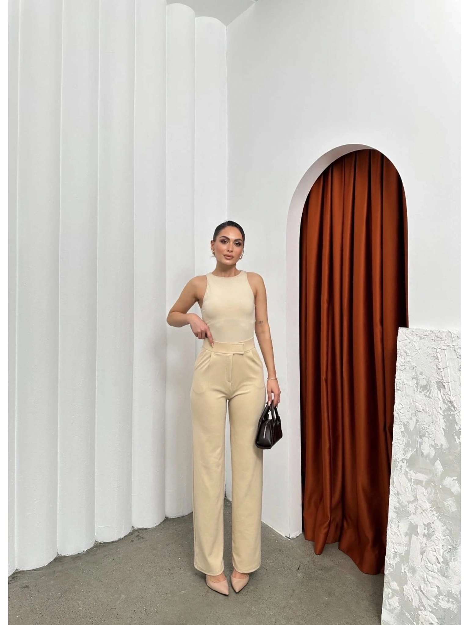 Cırtlı pantolon krep bej pt