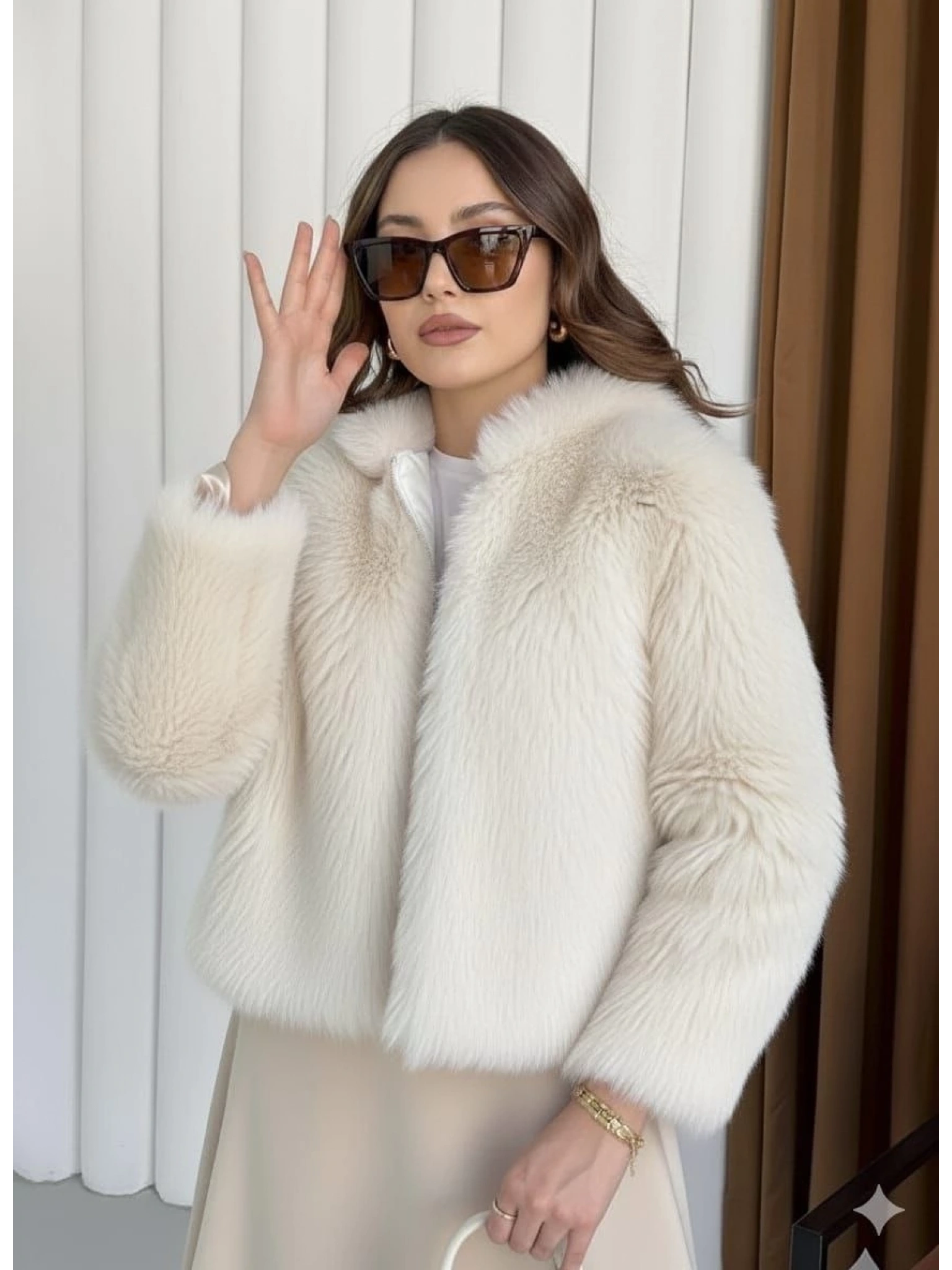 Fermuarlı kısa kürk siyah ekru t7746