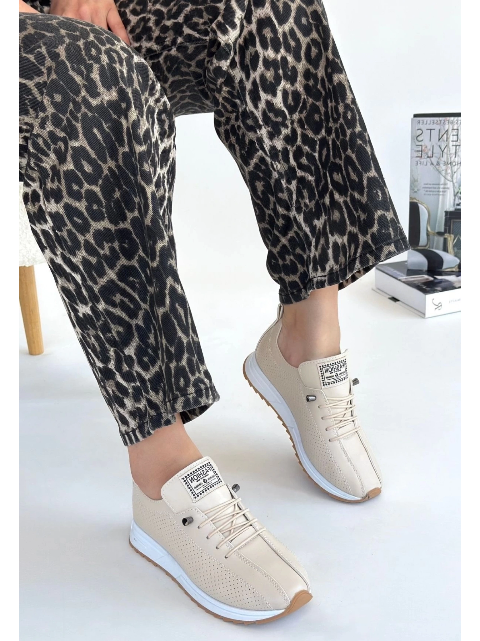 Fiert Bej Cilt Bağcıklı Spor Ayakkabı