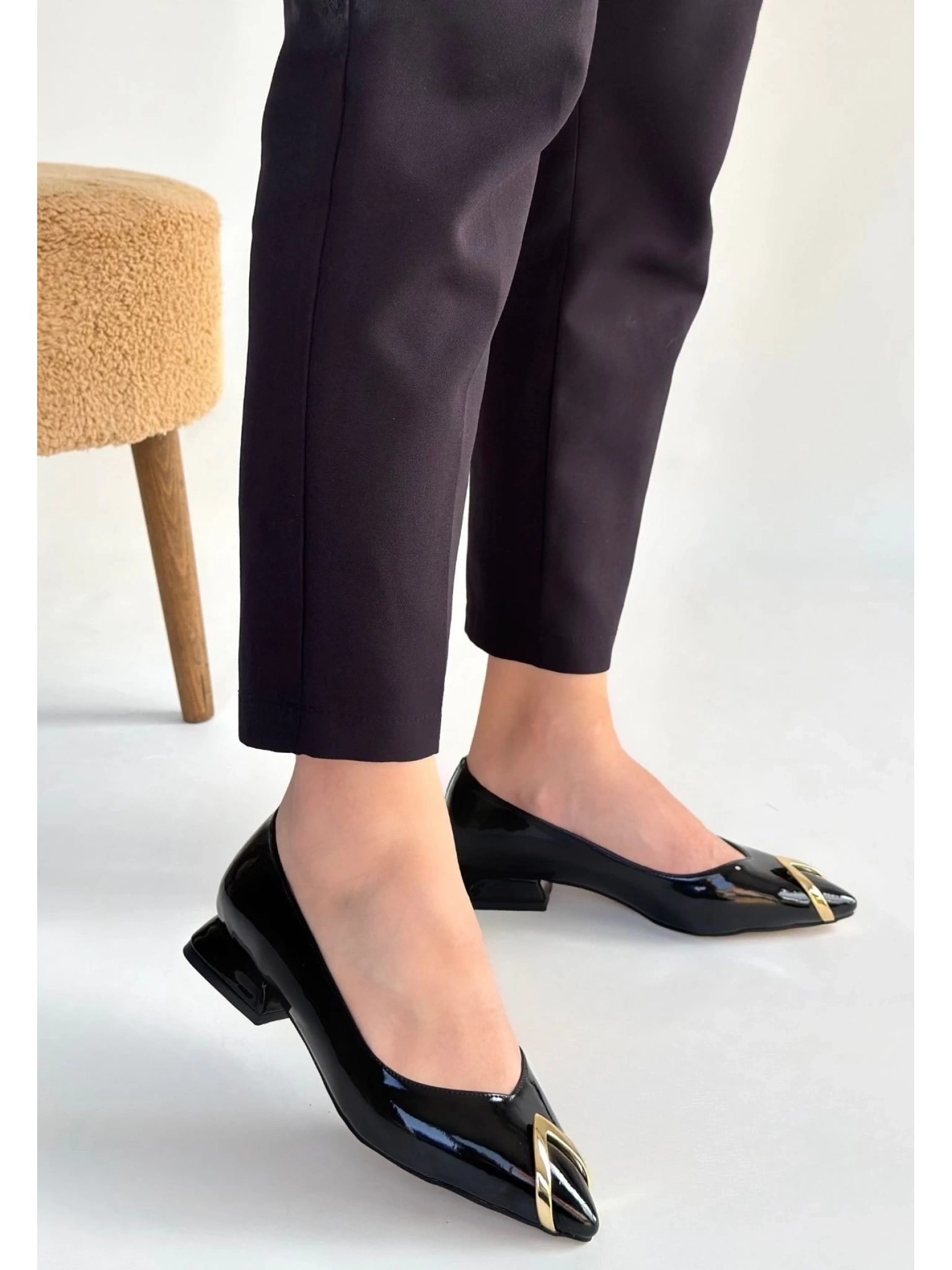 Goes Siyah Rugan Babet Ayakkabı