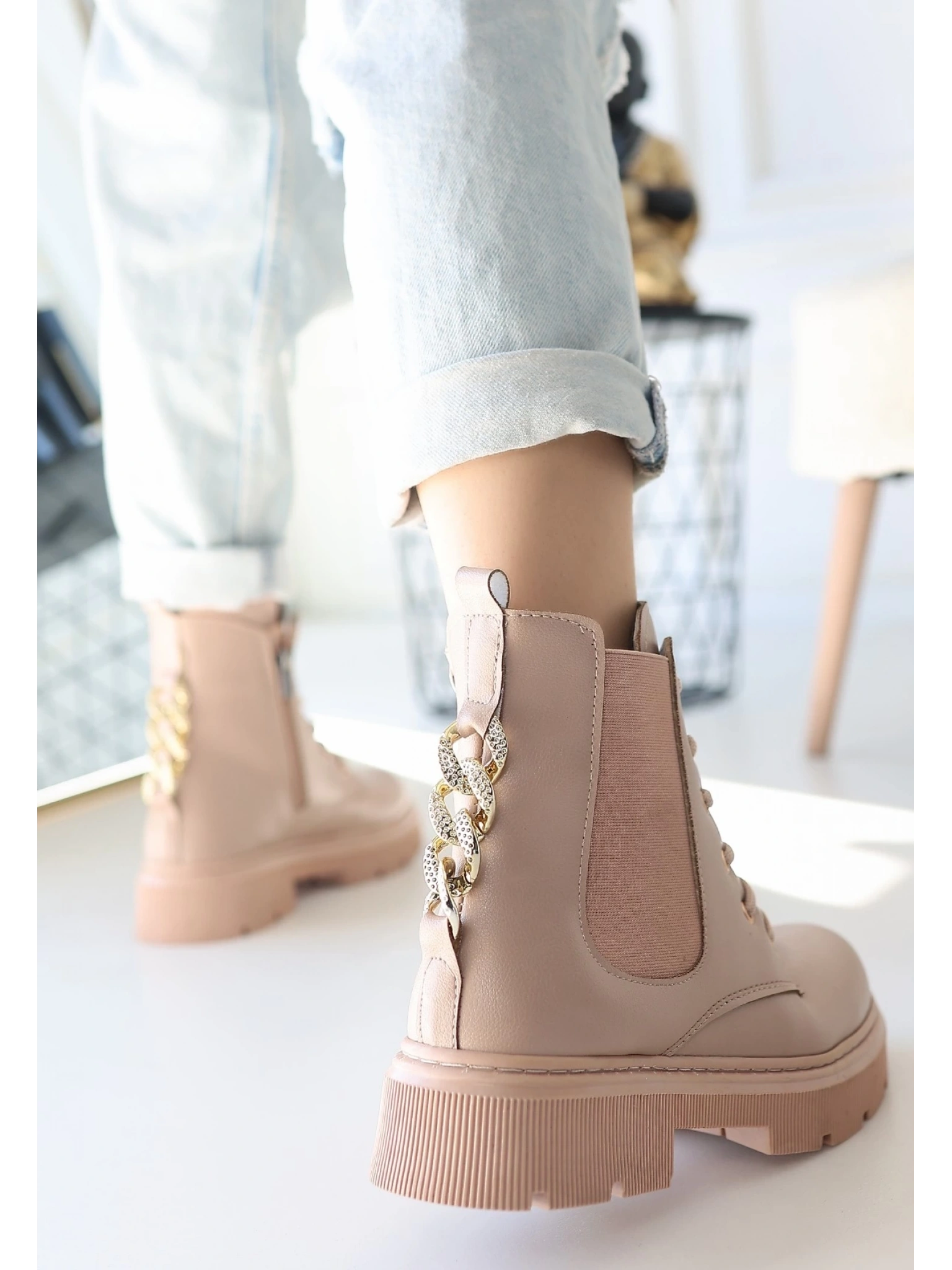 Harte Nude Cilt Bağcıklı Bot