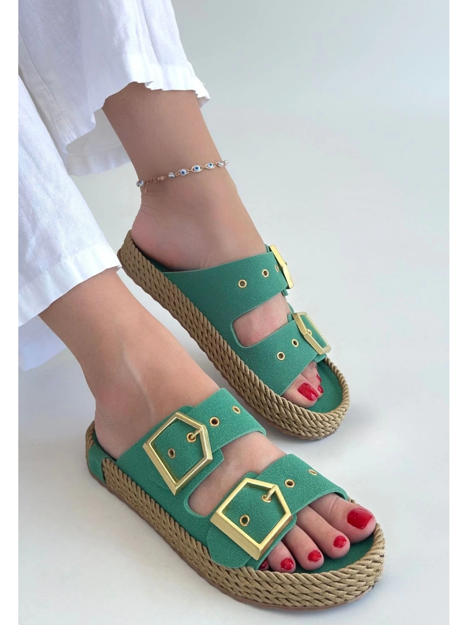 İces Yeşil Nubuk Terlik