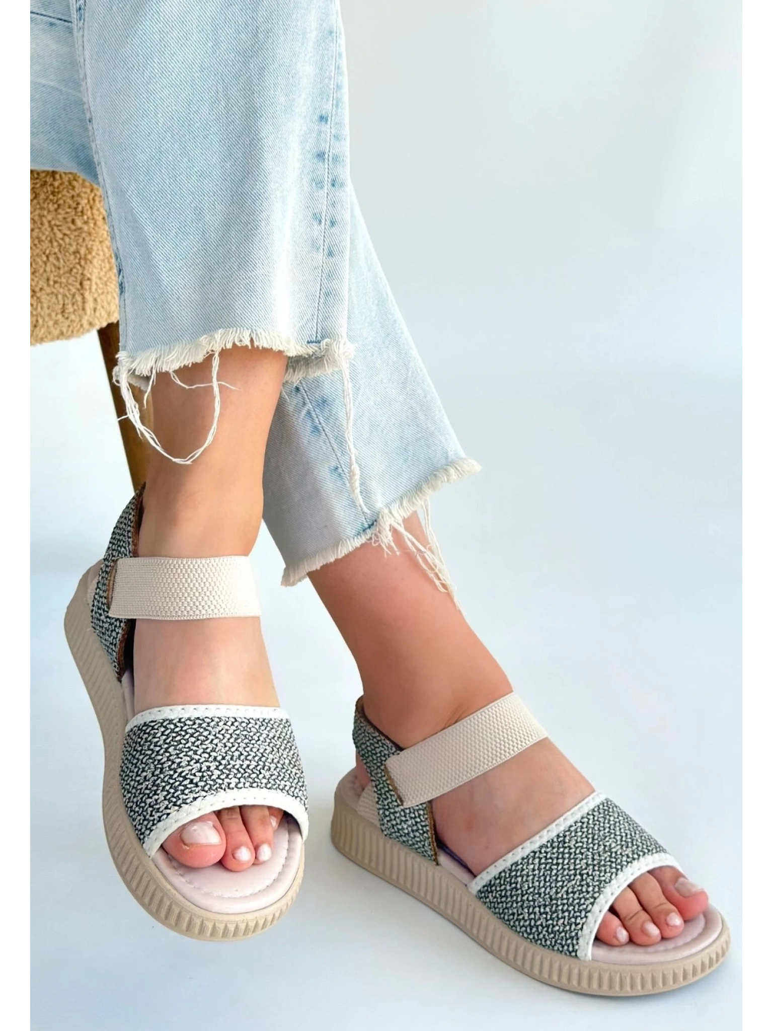 Jake Yeşil Hasır Cilt Sandalet