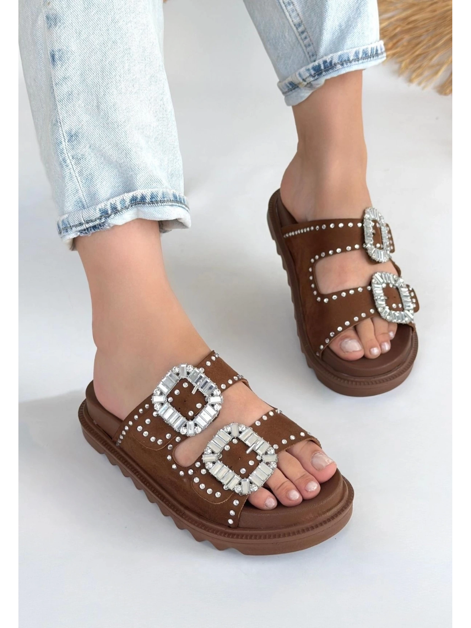 Juana Taba  Nubuk  Taşlı Terlik