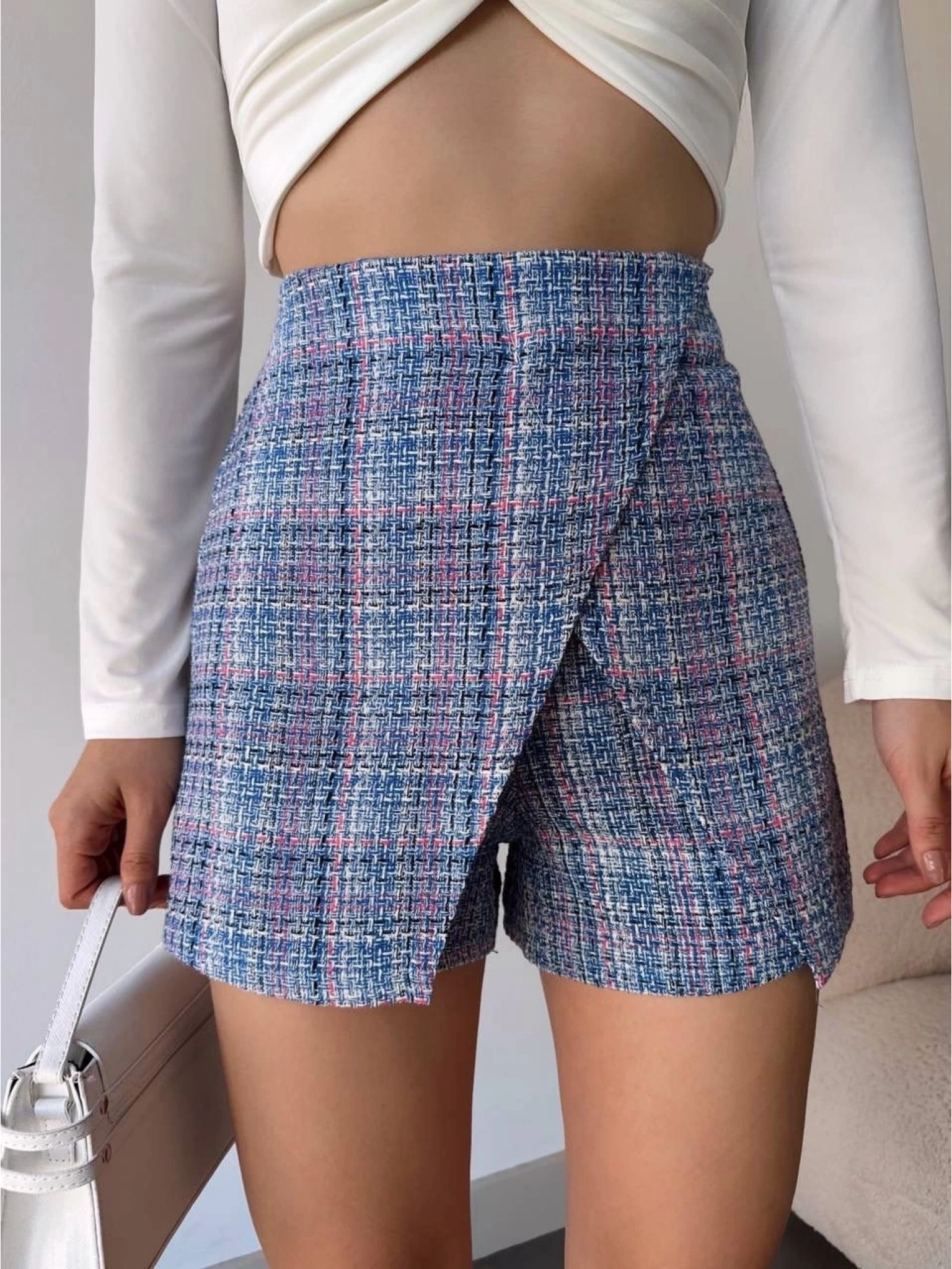 Kapaklı tüvit şort etek mavi