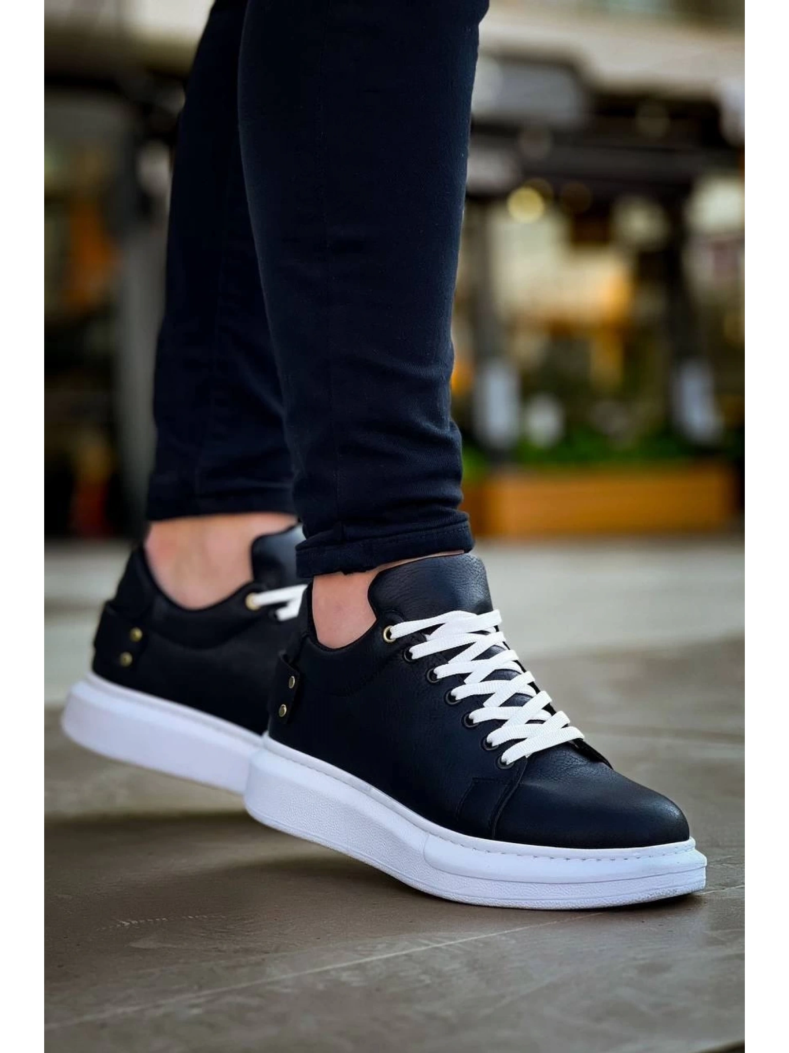 KB047  Kuback Siyah Cilt Günlük Erkek  Ayakkabı