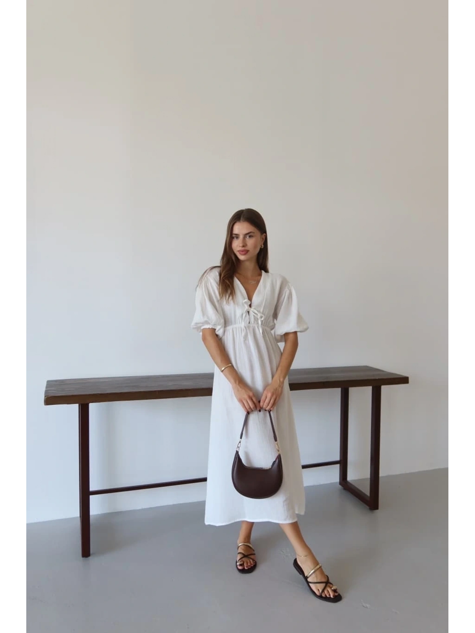 Kısa kollu müslin elbise beyaz pt