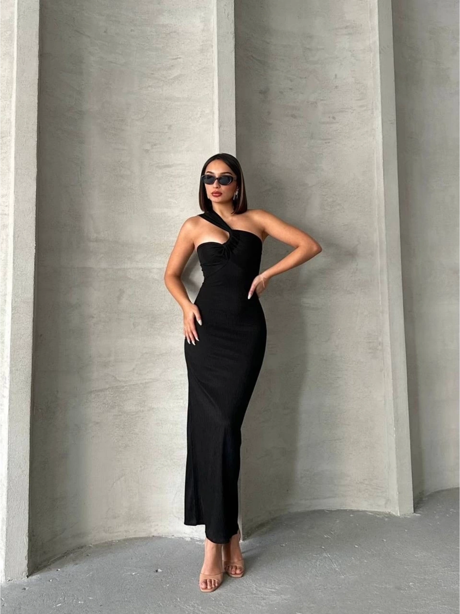 Krinkıl tek omuz uzun elbise siyah s25455