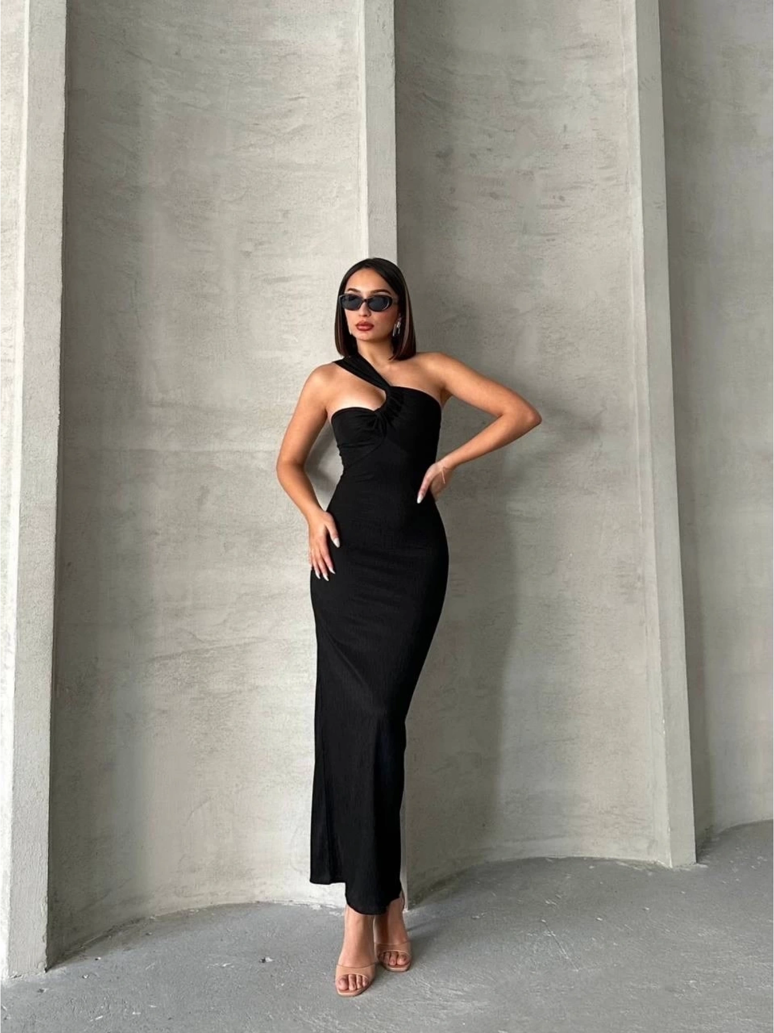 Krinkıl tek omuz uzun elbise siyah s25455