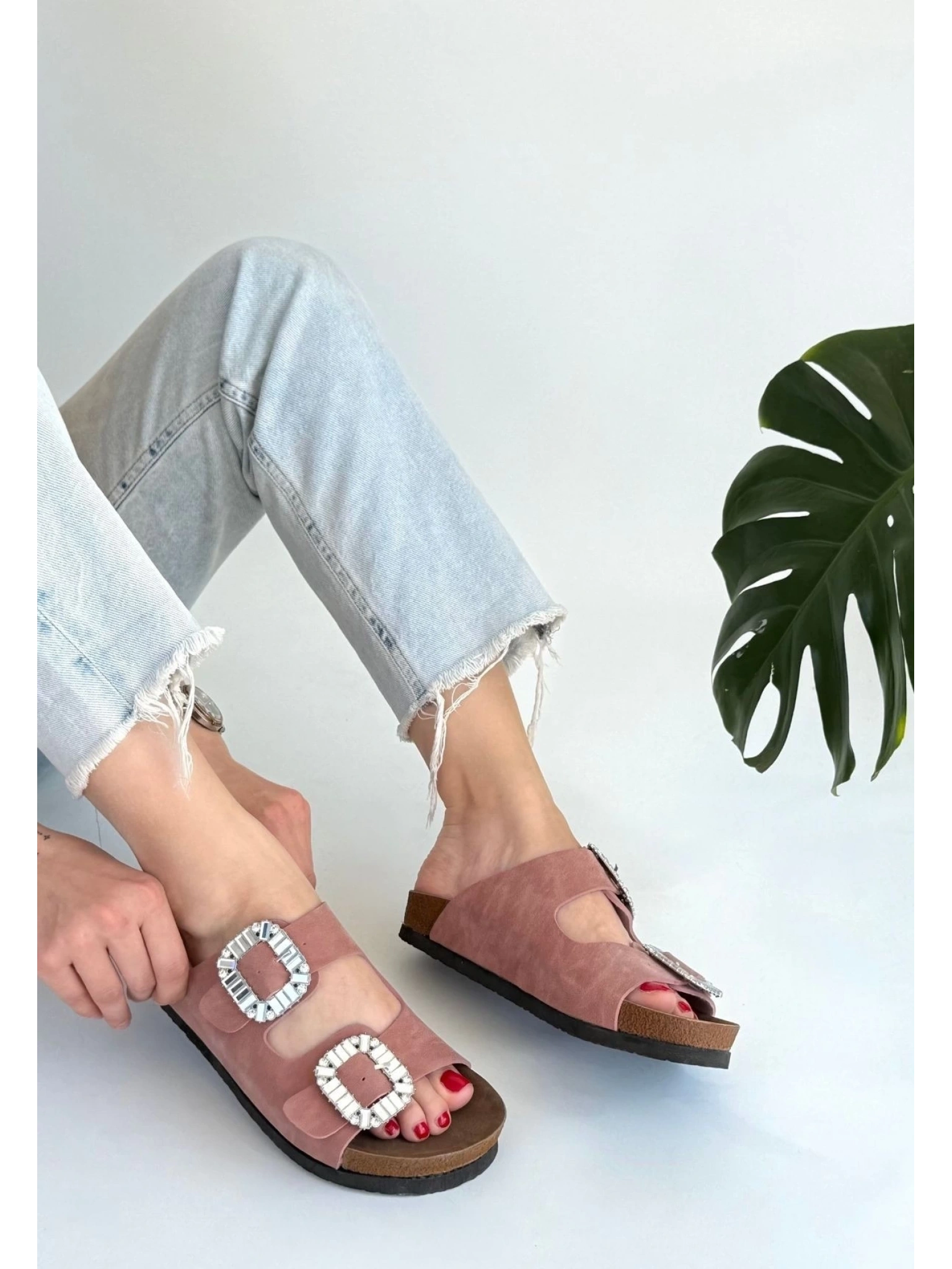 Nool Pudra Nubuk Terlik