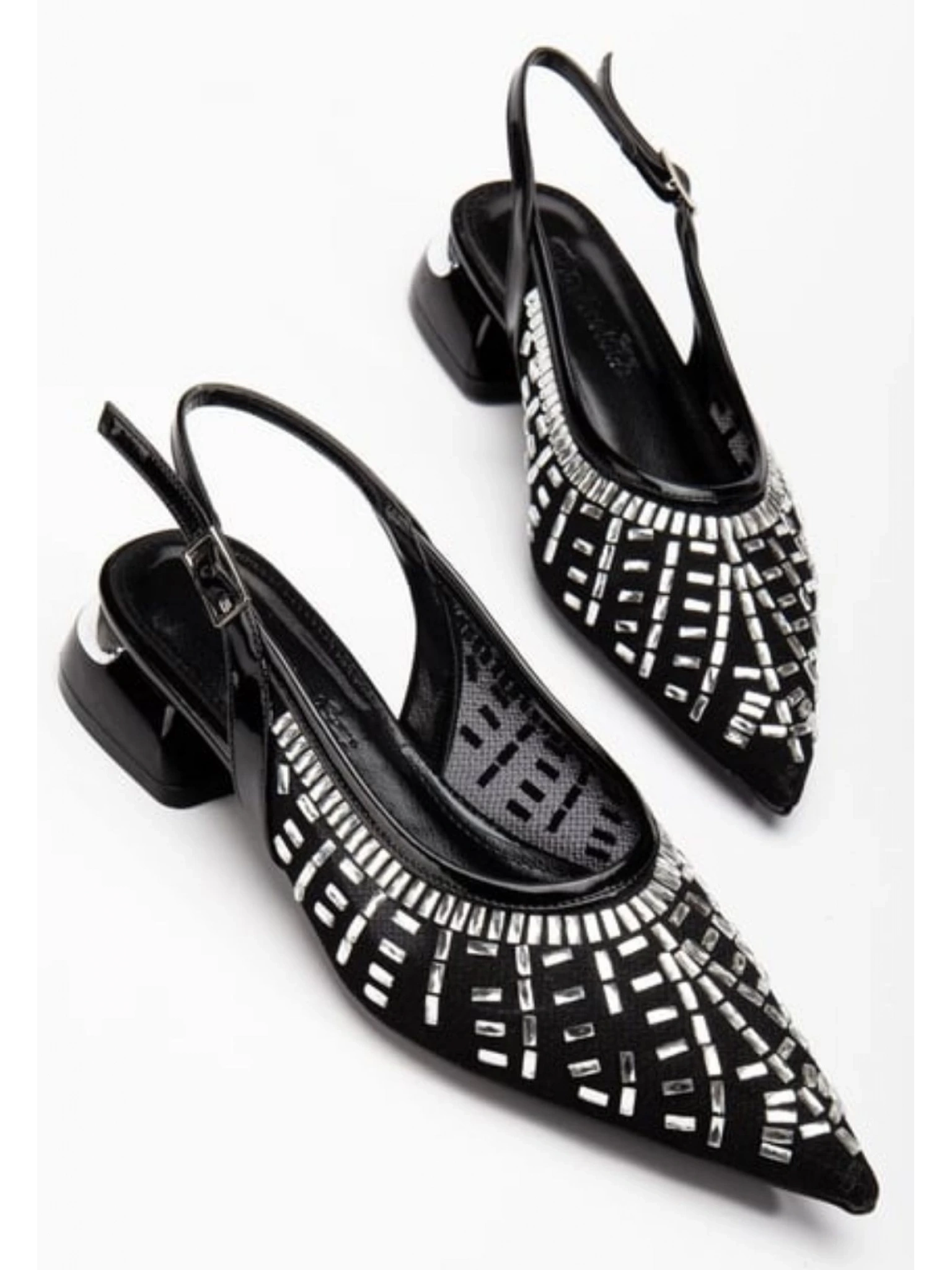 Piyar Siyah Taşlı Topuklu Ayakkabı