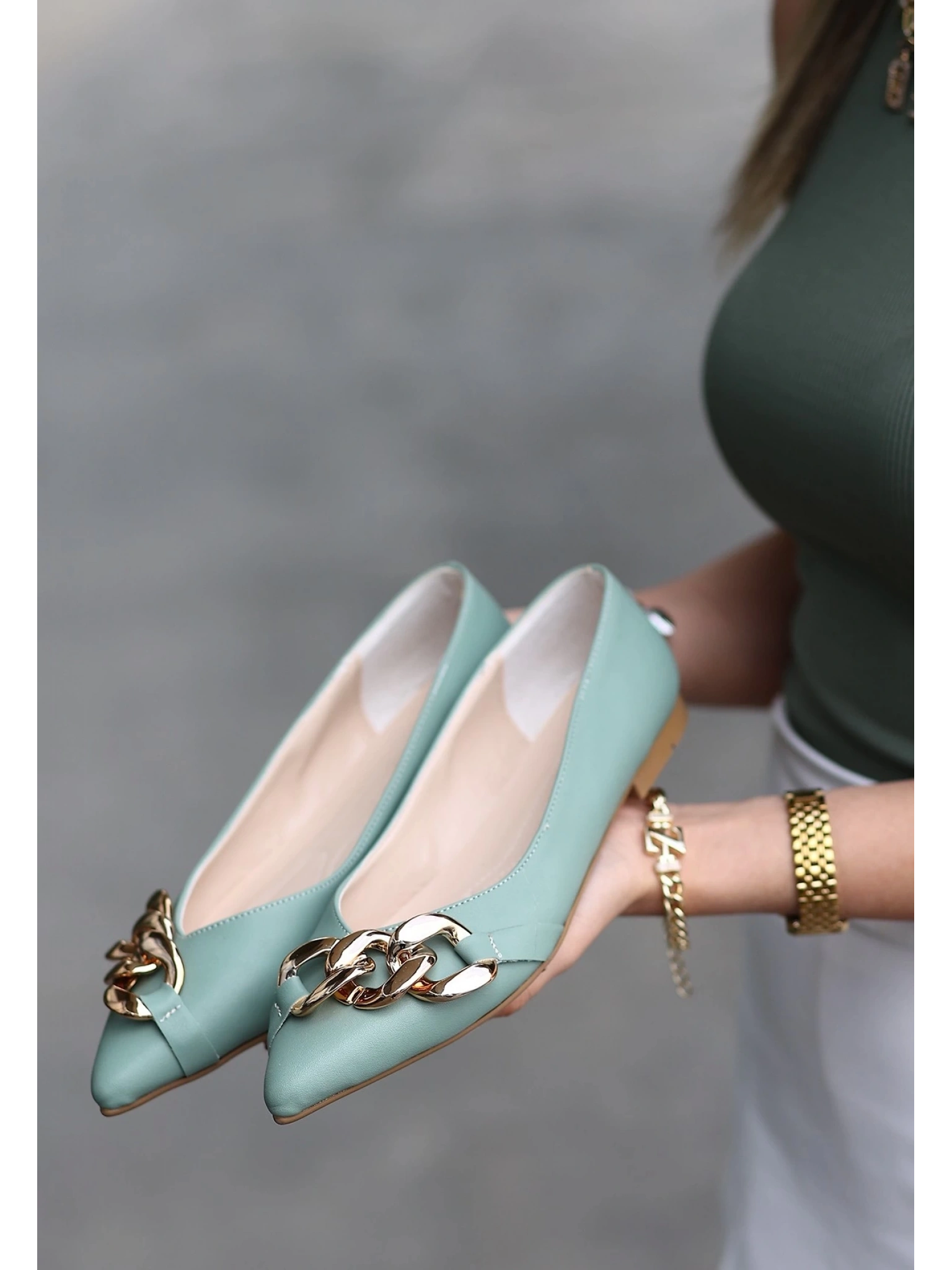 Popi Mint Yeşili Cilt Zincirli Babet Ayakkabı