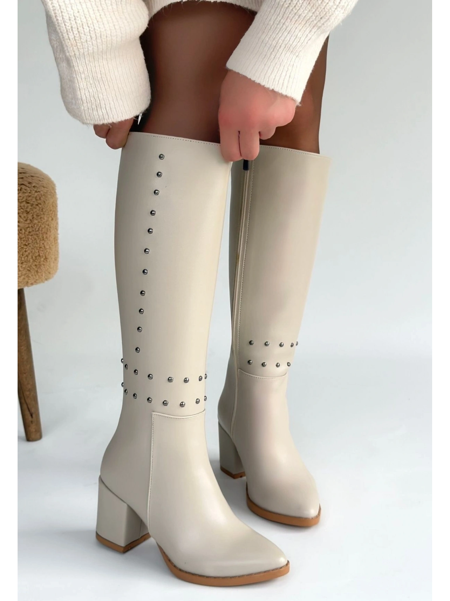 Tiyan Bej Cilt Topuklu Çizme