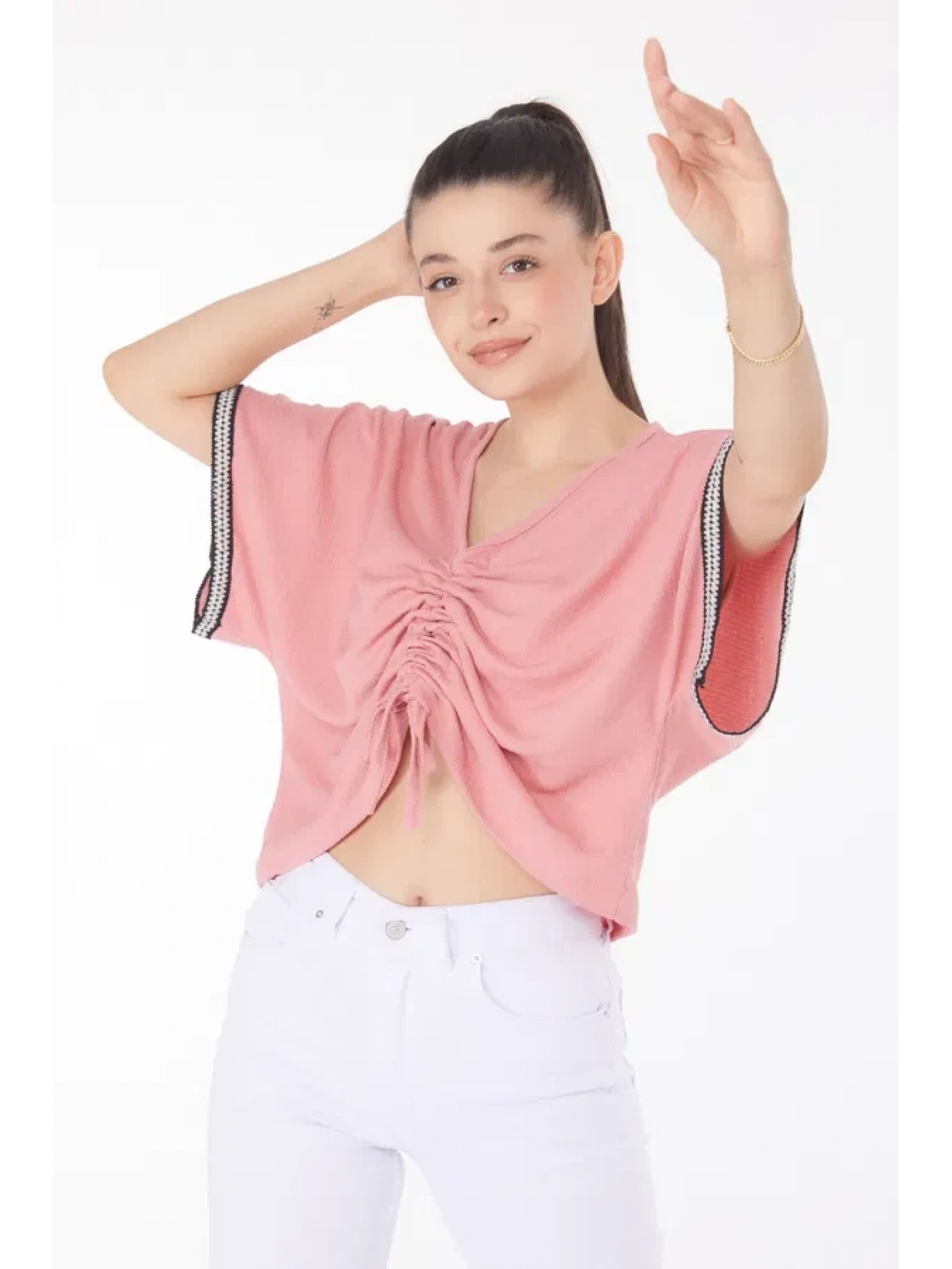 V yaka büzgülü detaylı bluz