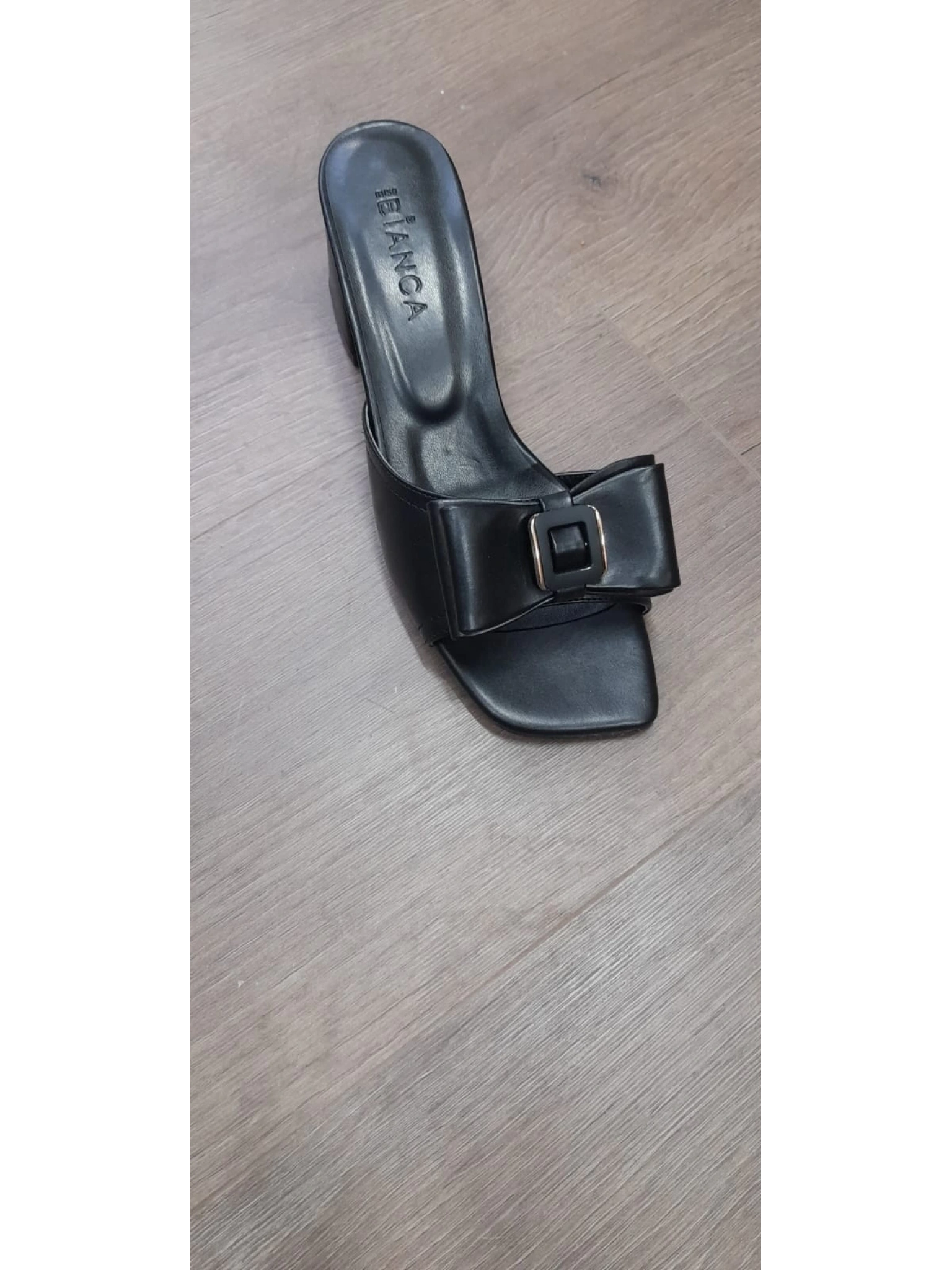 Veor Siyah Cilt Topuklu Terlik