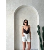 Kemer detaylı gabardin şort krem s25289