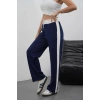 Şeritli garnili pantolon lacivert